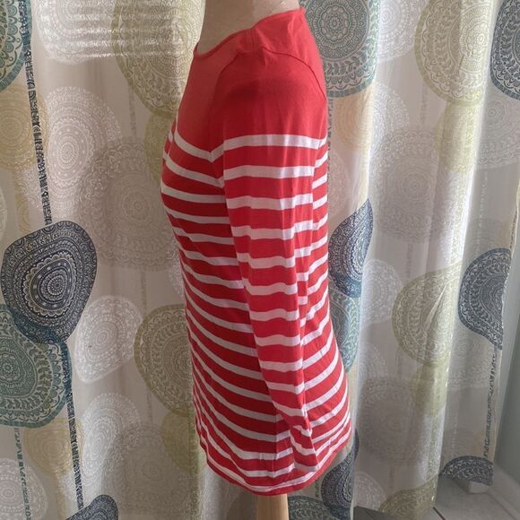 Coral & White, striped top. Quarter Length sleeves. Womens S. - Picture 2 of 3